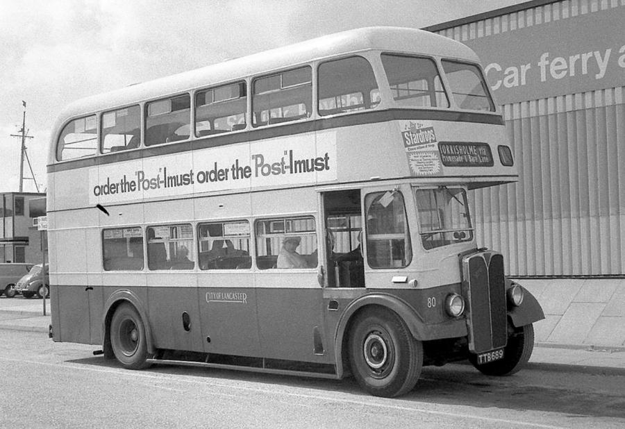 AEC Regent III 6812A Park Royal (H30/26R) '1954